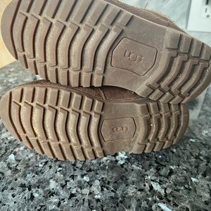 Ugg shoes good condition